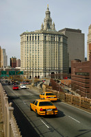 brooklyn bridge with yellow cab
